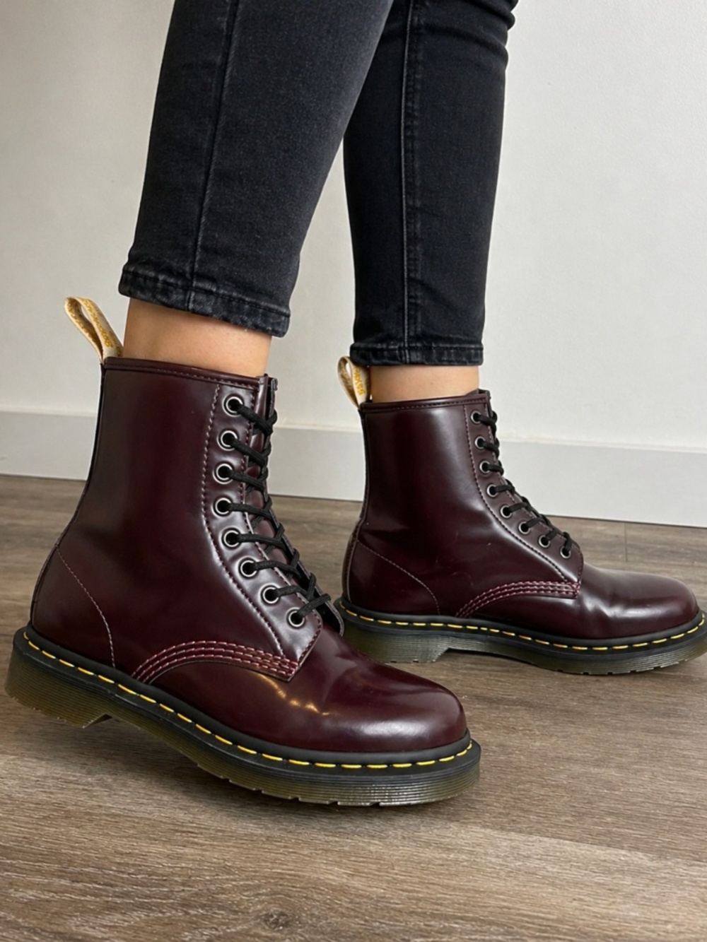 Dr Martens 1460 Vegan Cherry Red Oxford Rub Off Combat Boots US 7 EU 38 - Picture 11 of 11